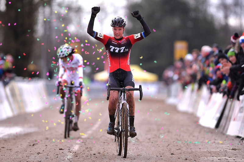 Annemarie worst cyclocross discount